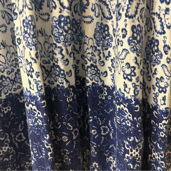 💙 VINTAGE AMERICA • Bohemian Festival Top - Picture 4 of 9